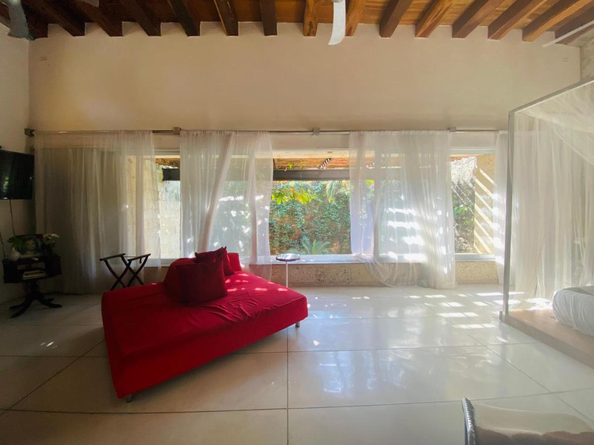 Bright 5br With Private Pool In Apartamento